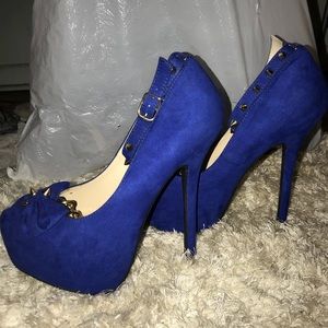 Charolette Russe 6 inch heel
